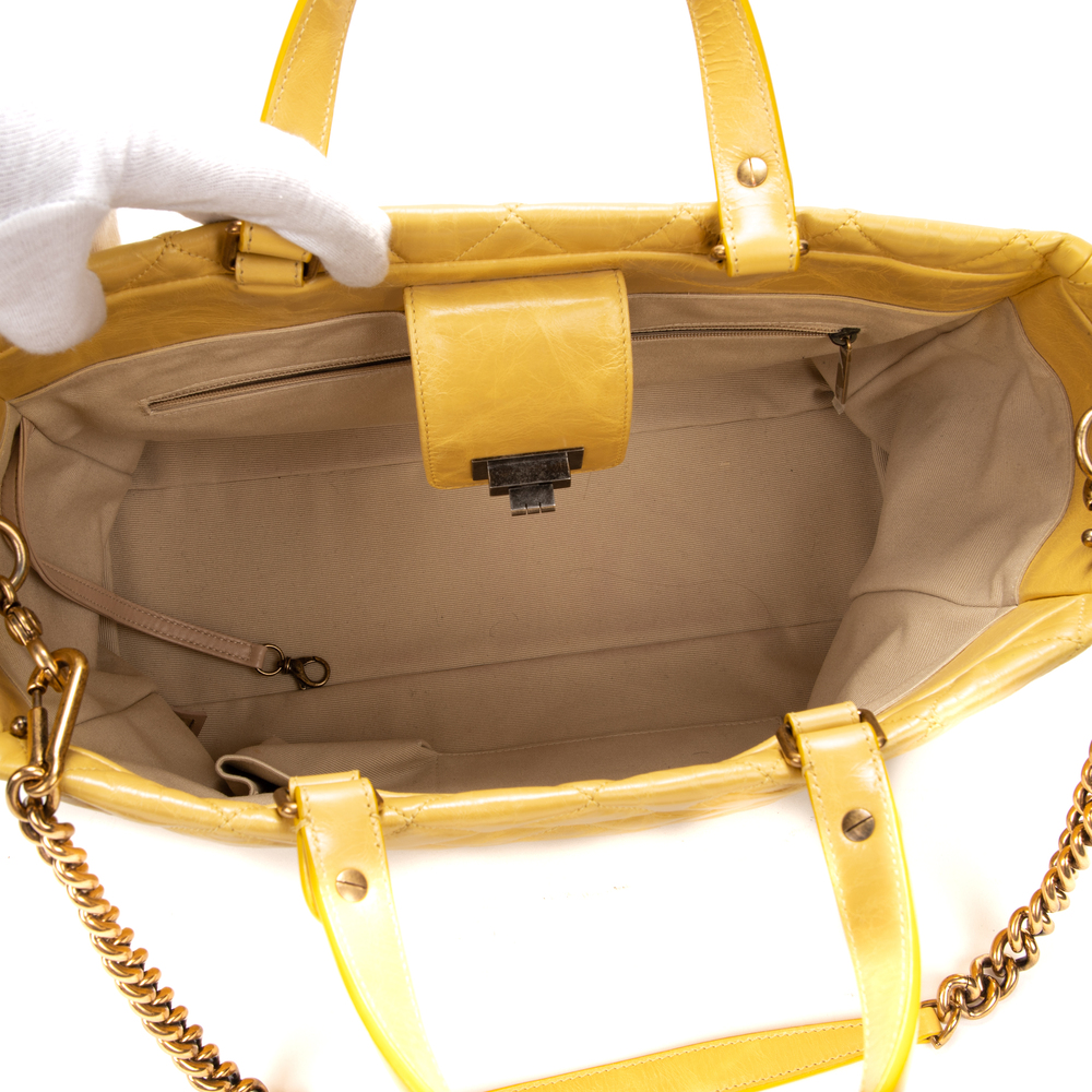 Chanel Reissue Top Handle Shopper - Picture 7 of 8